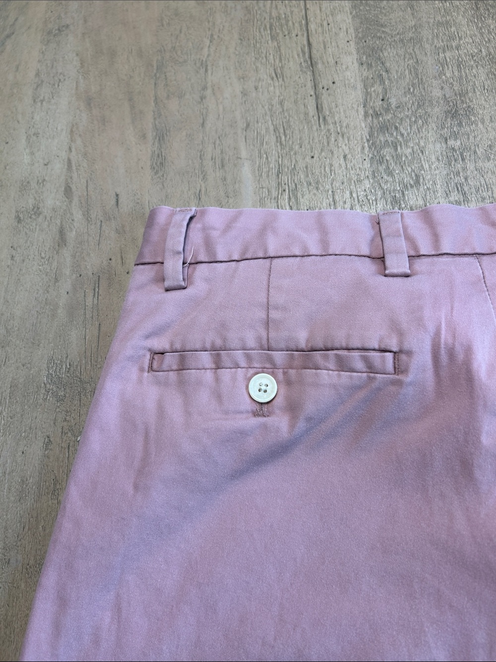 Banana Republic Pink Flat Front Men’s Shorts - Picture 6 of 6